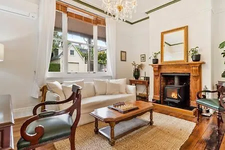 Historic Home Close To Cbd 3Brm With Views Hobart